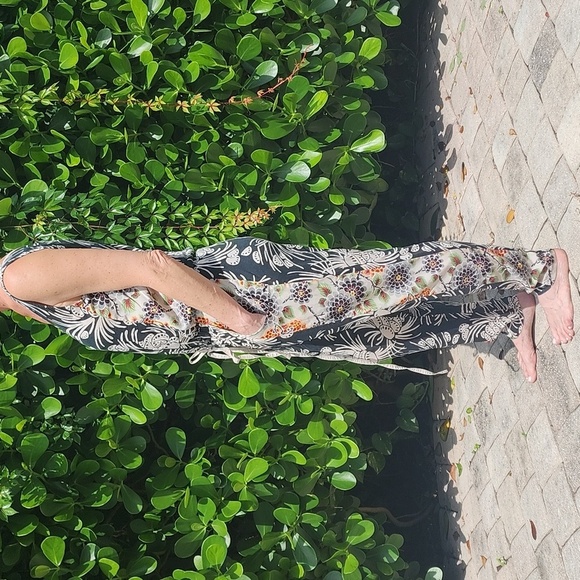 Hoss Intropia Tropical Print Double Scoop  Neck Tank Jumpsuit Romper XS box14 - Picture 1 of 11